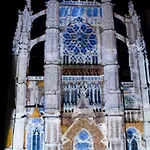 شقة Lovely Vue Cathedrale, Hyper Centre, Proche Aeroport Et Gare Sncf