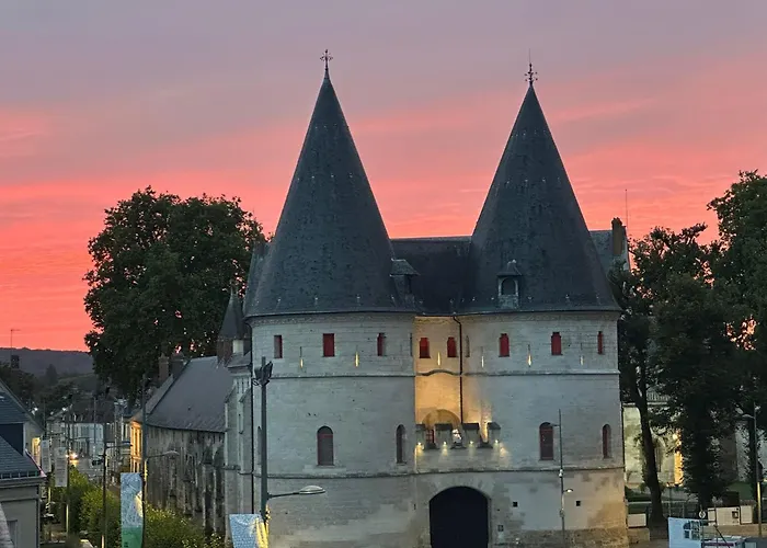 Lovely Vue Cathedrale, Hyper Centre, Proche Aeroport Et Gare Sncf