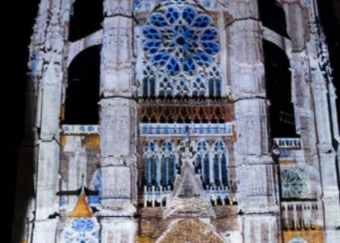 Apartament Lovely Vue Cathedrale, Hyper Centre, Proche Aeroport Et Gare Sncf